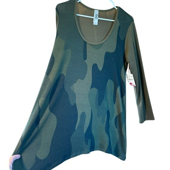 GO Couture XL Nordstrom‎ Rack Olive Camo Long Sleeve Tunic Top Stretch Women's - Picture 2 of 9
